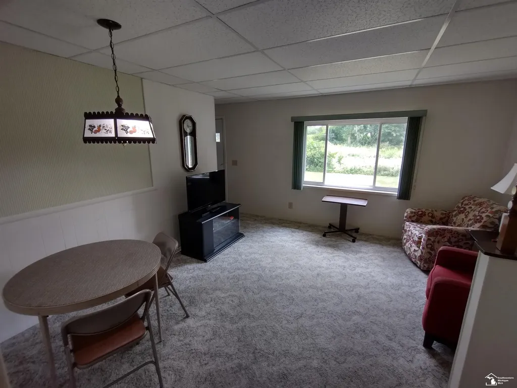 1115 Cherry Street Unknown City MI 48182