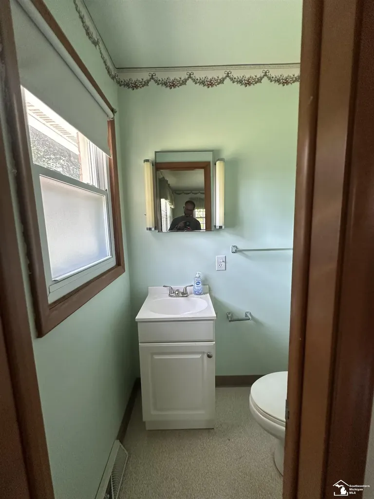53 Calvin Street Frenchtown Township MI 48162