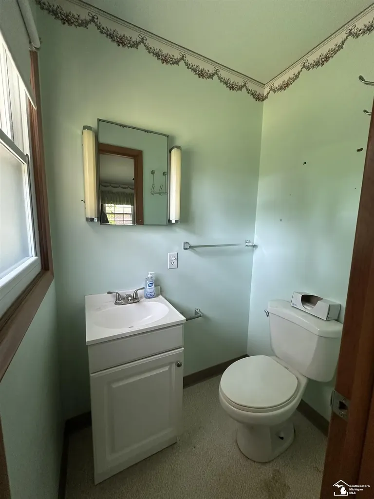 53 Calvin Street Frenchtown Township MI 48162