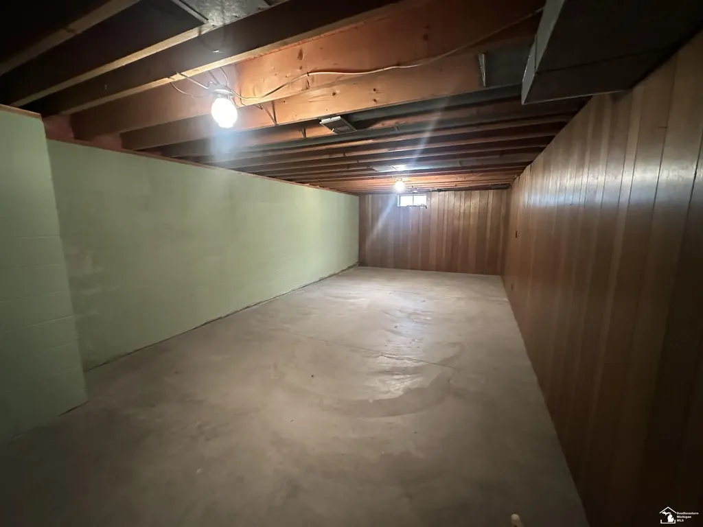 53 Calvin Street Frenchtown Township MI 48162