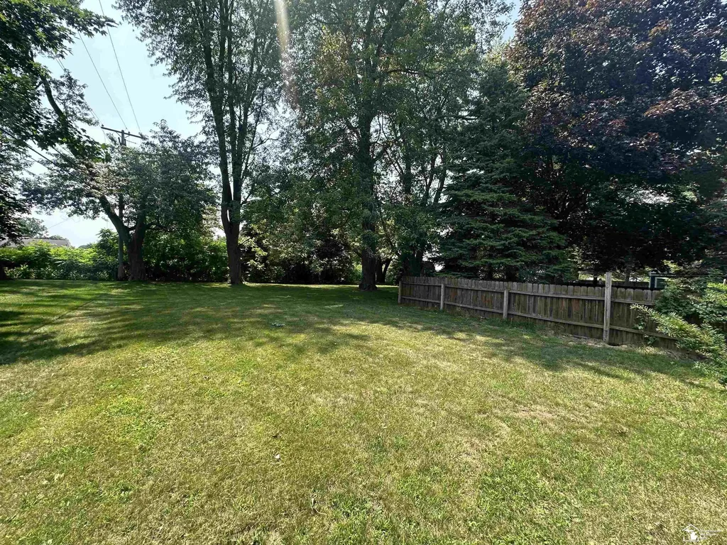 53 Calvin Street Frenchtown Township MI 48162