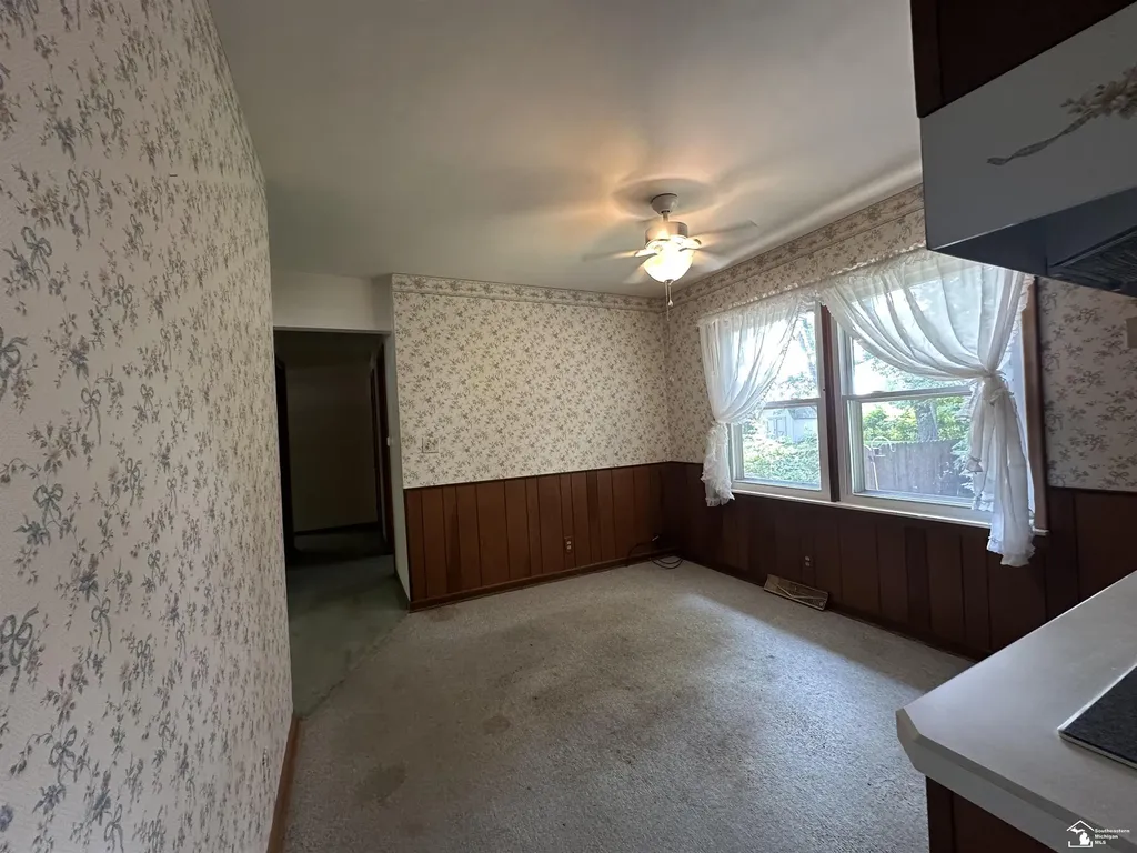 53 Calvin Street Frenchtown Township MI 48162