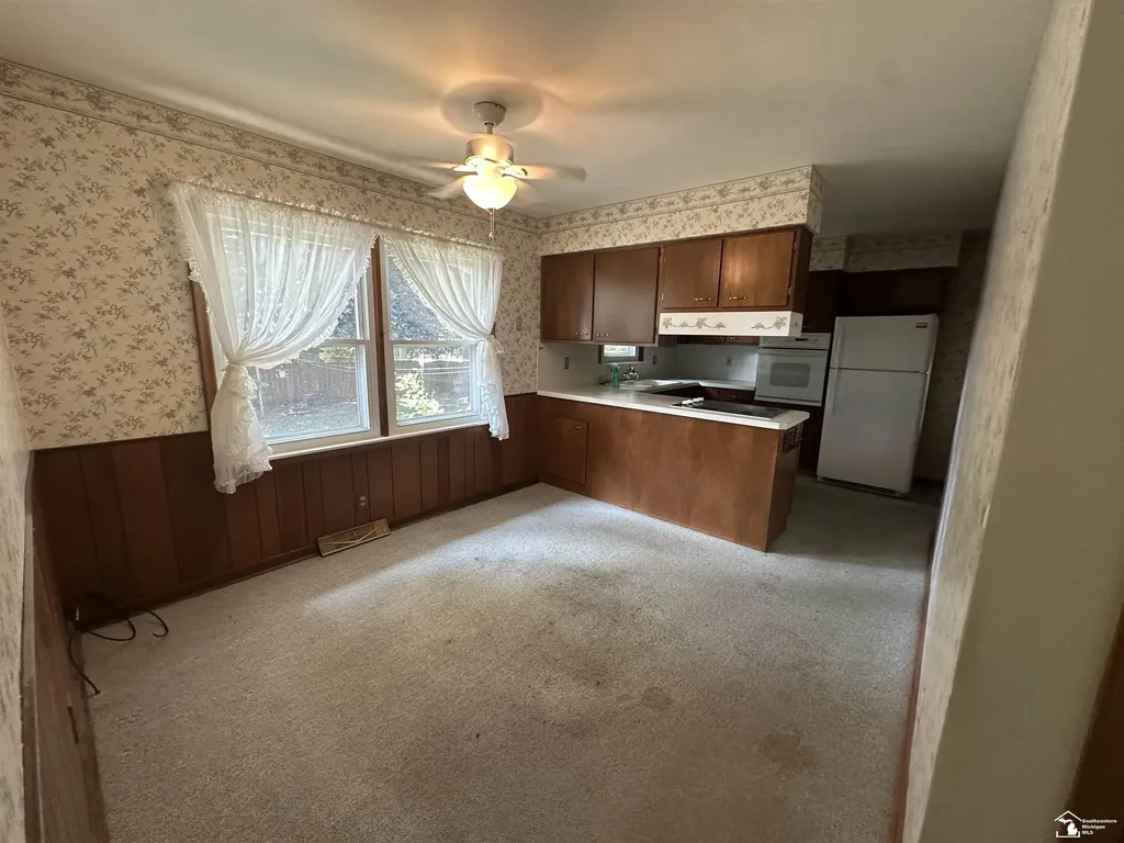 53 Calvin Street Frenchtown Township MI 48162