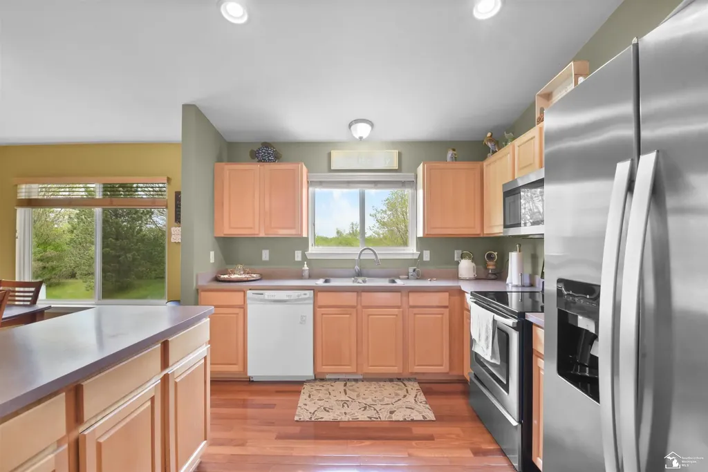 29229 Hunter Court Brownstown Charter Township MI 48183