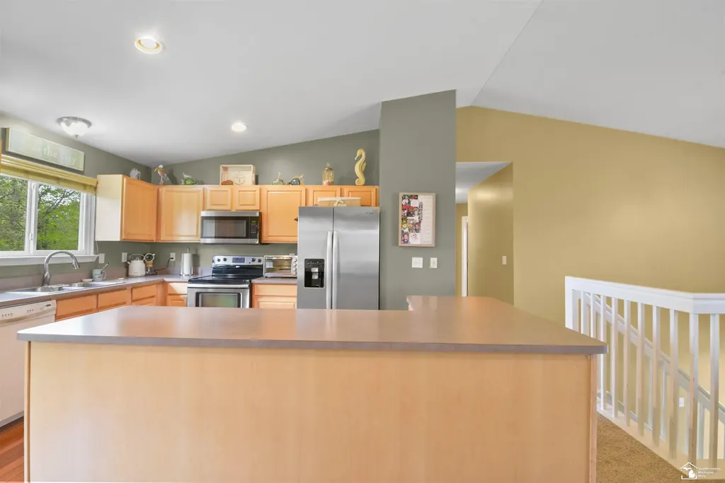 29229 Hunter Court Brownstown Charter Township MI 48183