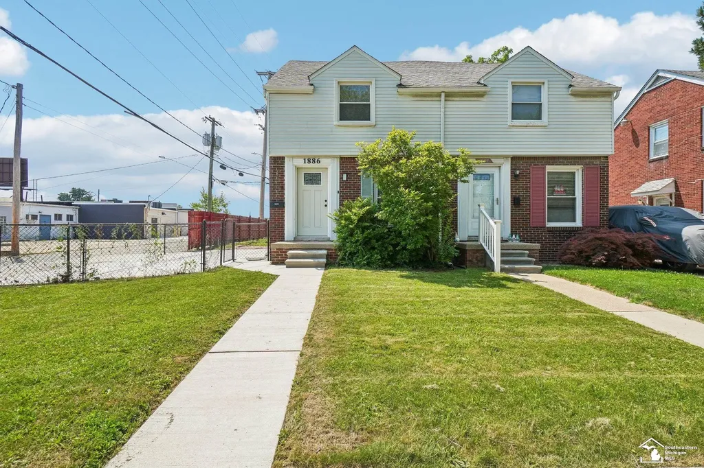 1886 15th Street Wyandotte City MI 48192