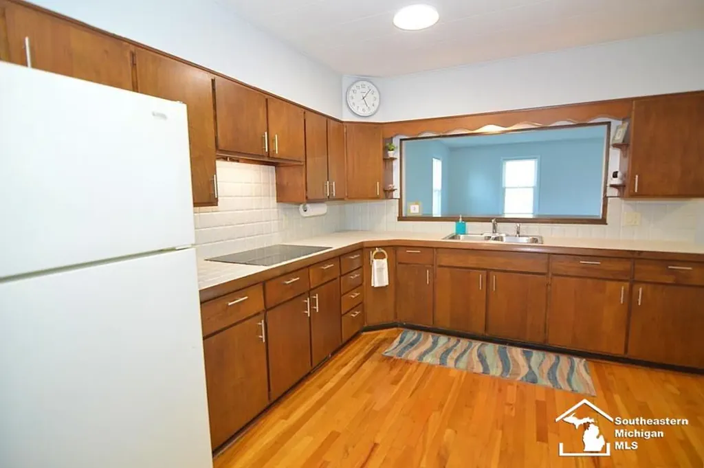 201 N Dettman Road Leoni Township MI 49202
