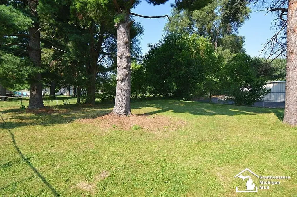 201 N Dettman Road Leoni Township MI 49202