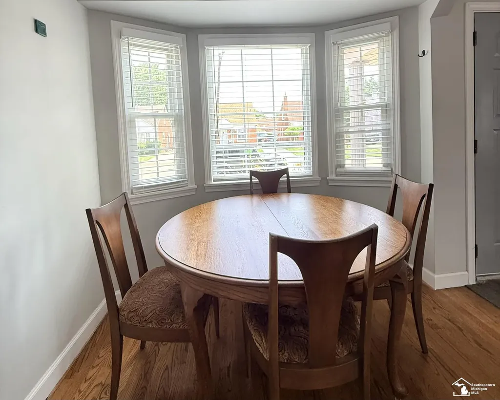 14601 Arlington Street Allen Park City MI 48101