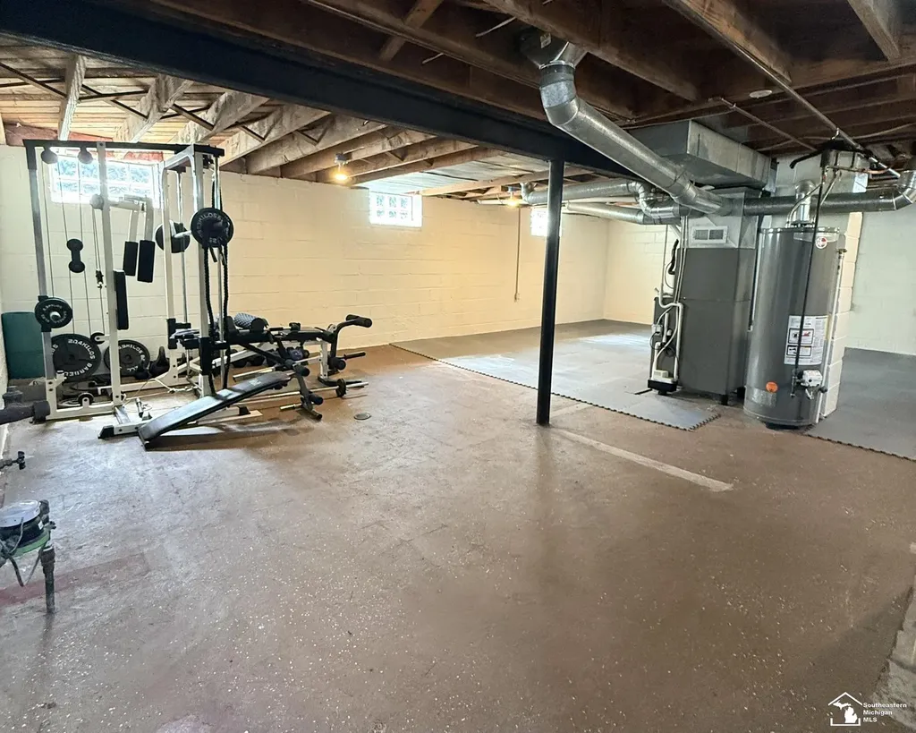 14601 Arlington Street Allen Park City MI 48101