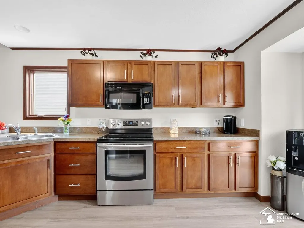 472 Buck Lane Bedford Township MI 48182