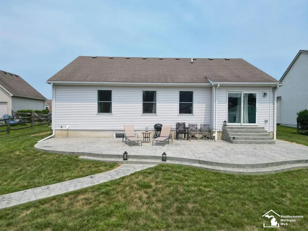 472 Buck Lane Bedford Township MI 48182