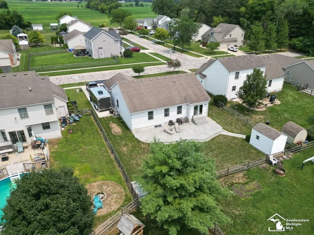 472 Buck Lane Bedford Township MI 48182