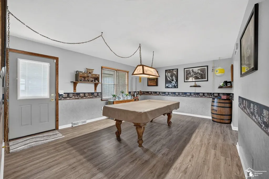 9858 Douglas Road Bedford Township MI 48142