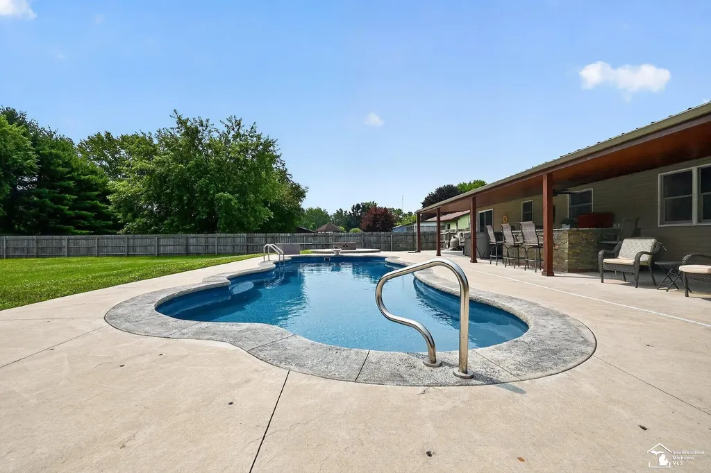 9858 Douglas Road Bedford Township MI 48142
