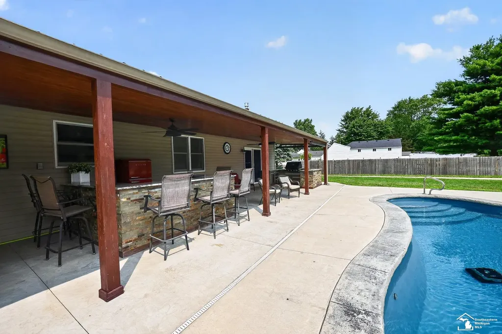 9858 Douglas Road Bedford Township MI 48142