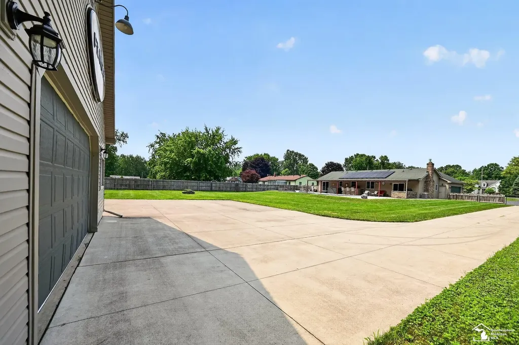 9858 Douglas Road Bedford Township MI 48142