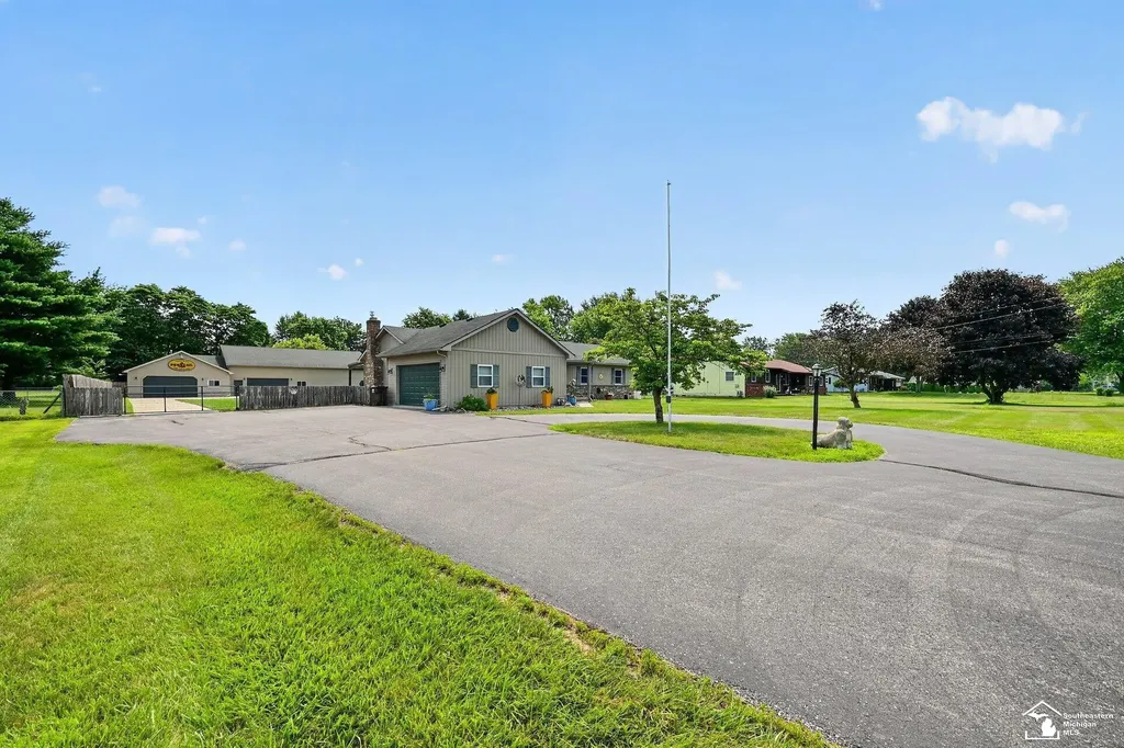 9858 Douglas Road Bedford Township MI 48142