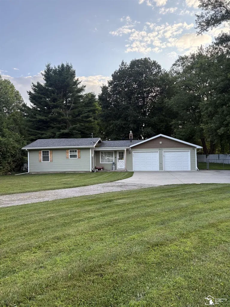 9831 Summerfield Road Bedford Township MI 48182