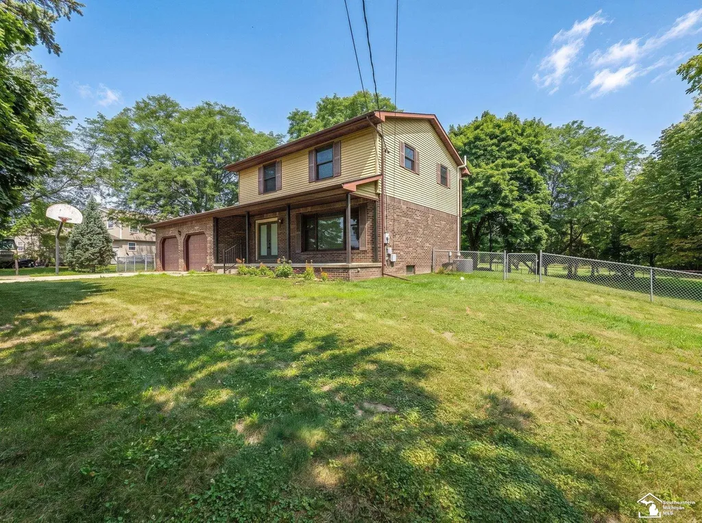 1902 S Raisinville Road Raisinville Township MI 48161