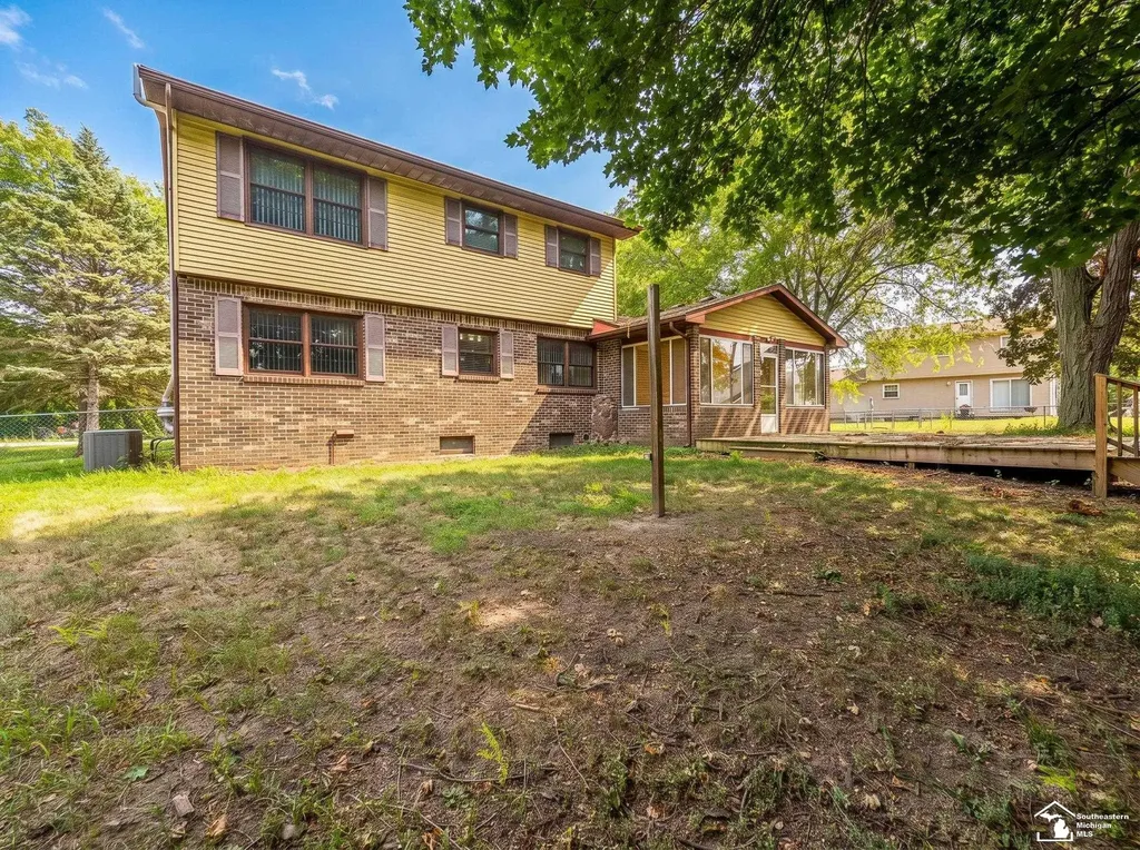 1902 S Raisinville Road Raisinville Township MI 48161