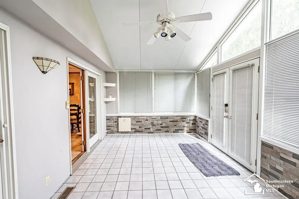 21680 Bell Road Huron Charter Township MI 48164