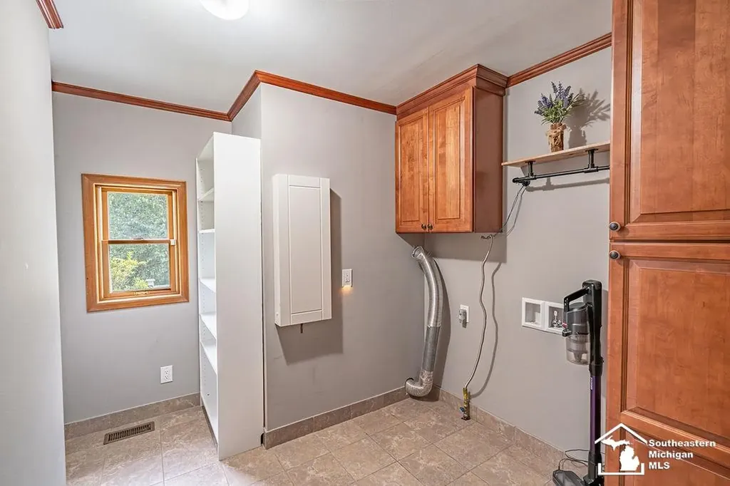 21680 Bell Road Huron Charter Township MI 48164