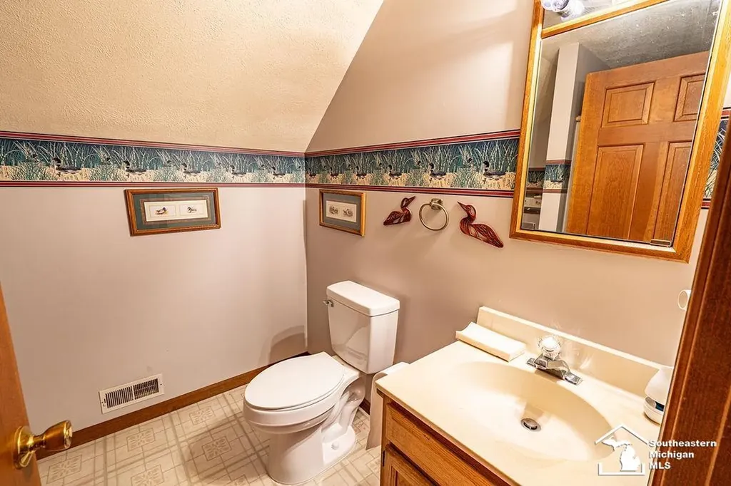 21680 Bell Road Huron Charter Township MI 48164
