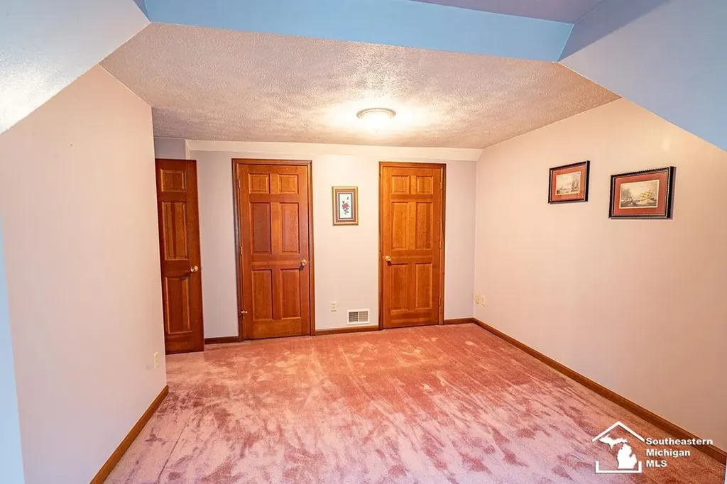 21680 Bell Road Huron Charter Township MI 48164