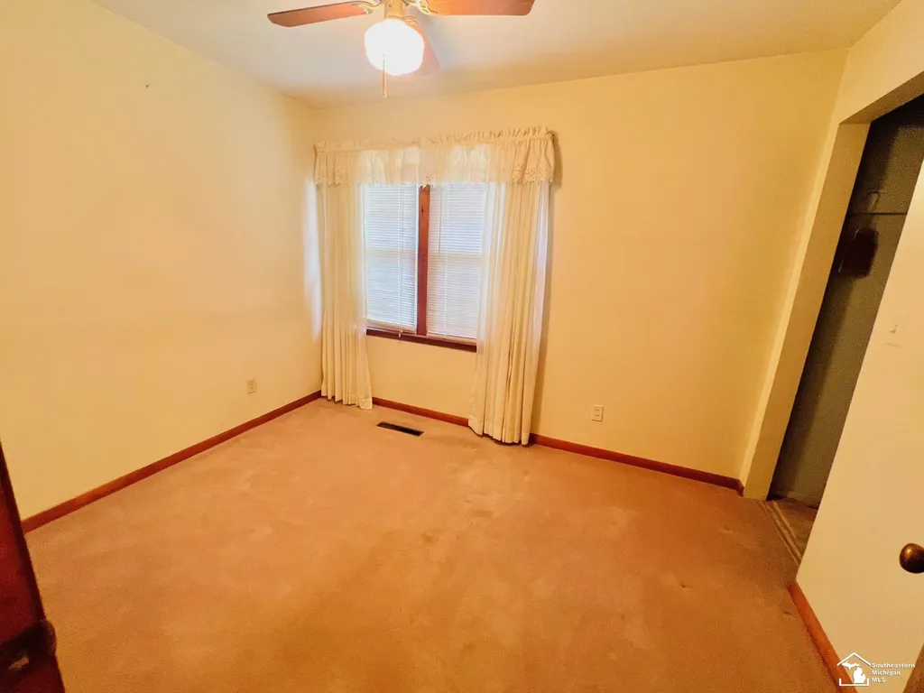 15801 Virginia Court Monroe Charter Township MI 48161