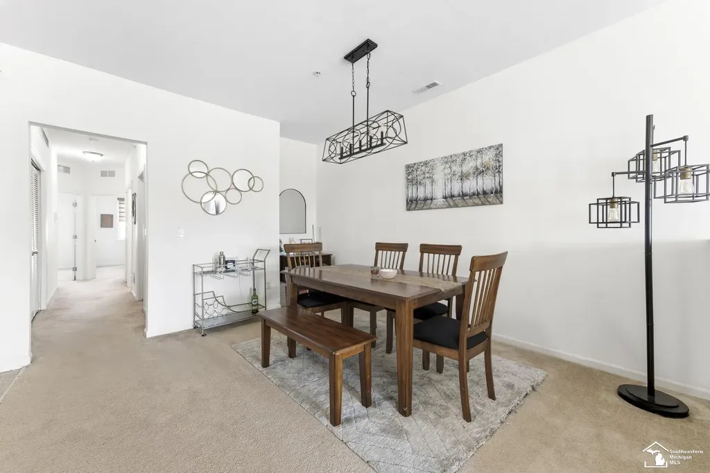 1346 Hillcrest Drive Waterford Charter Township MI 48327