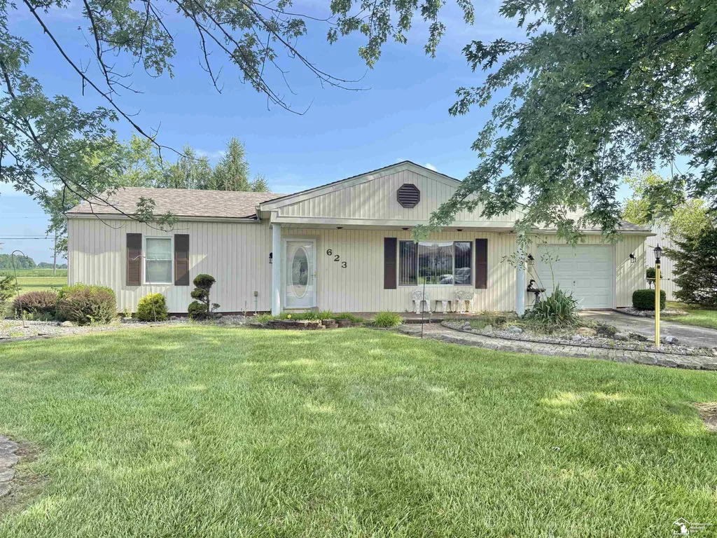 623 Leveque Circle Frenchtown Township MI 48117