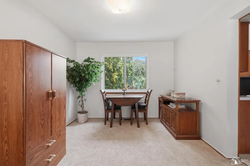 14216 Balsam Street Southgate City MI 48195