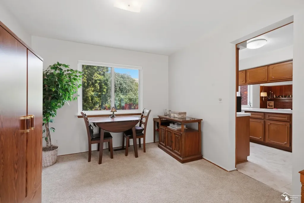 14216 Balsam Street Southgate City MI 48195