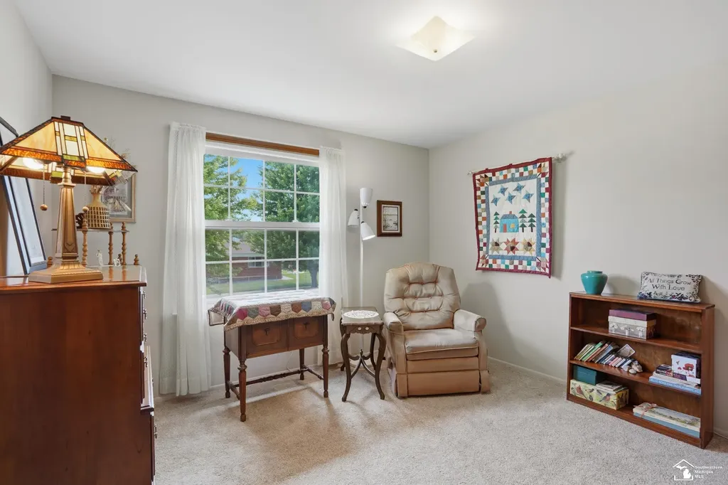 14216 Balsam Street Southgate City MI 48195