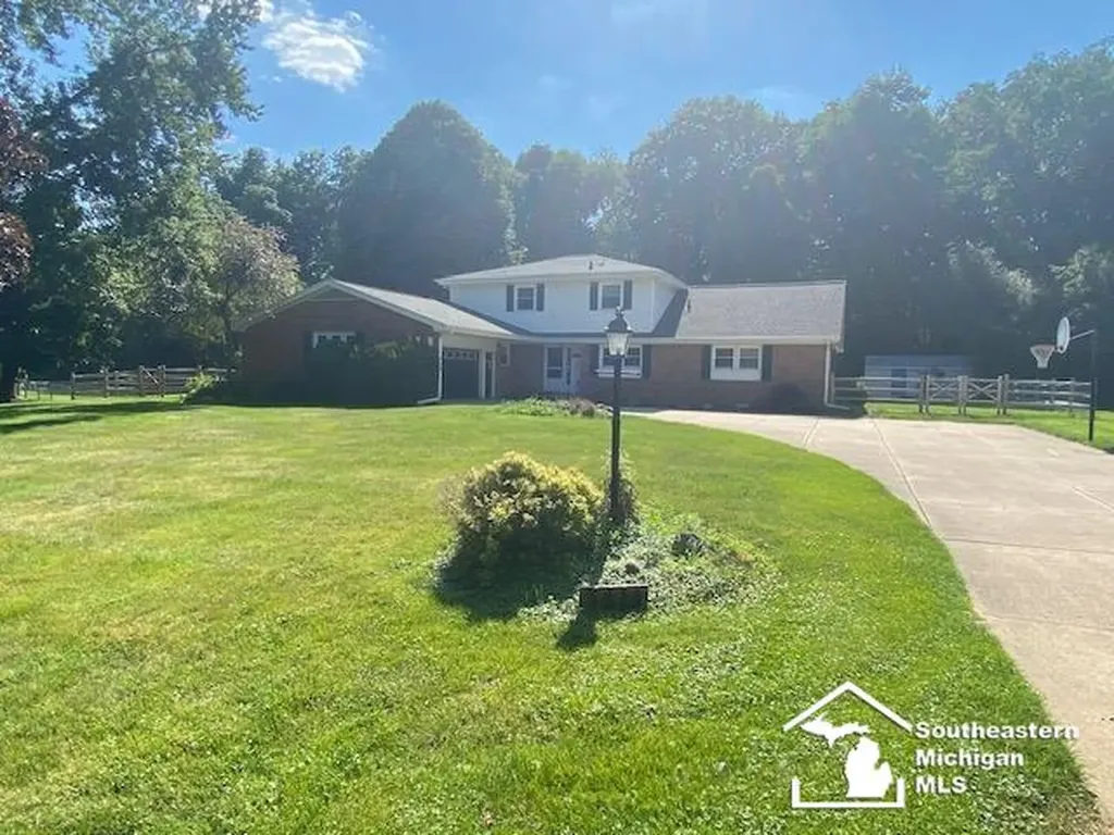 3414 Caroline Drive Summit Township MI 49203