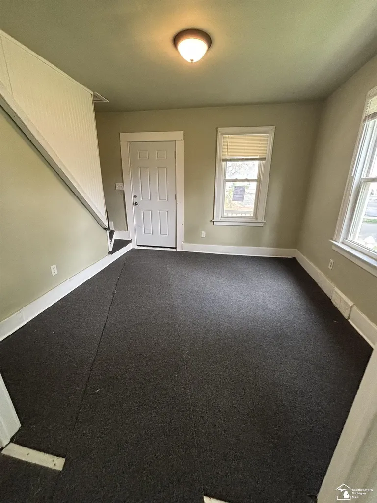 251 Beechwood Street River Rouge City MI 48218