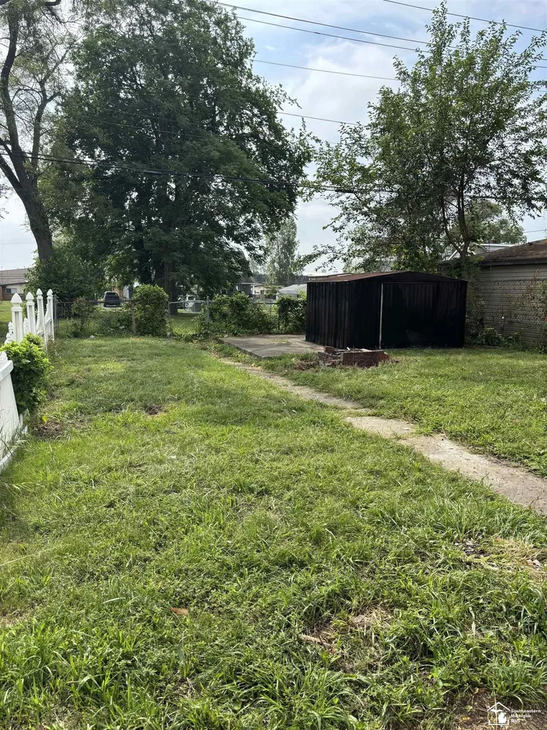 251 Beechwood Street River Rouge City MI 48218