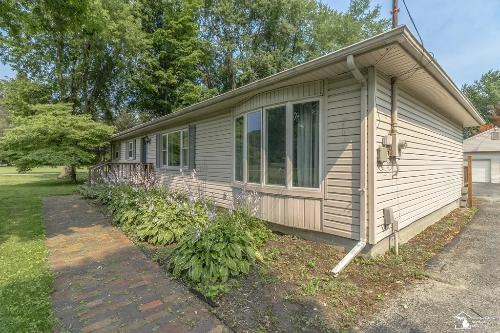4216 W Samaria Road Bedford Township MI 48182