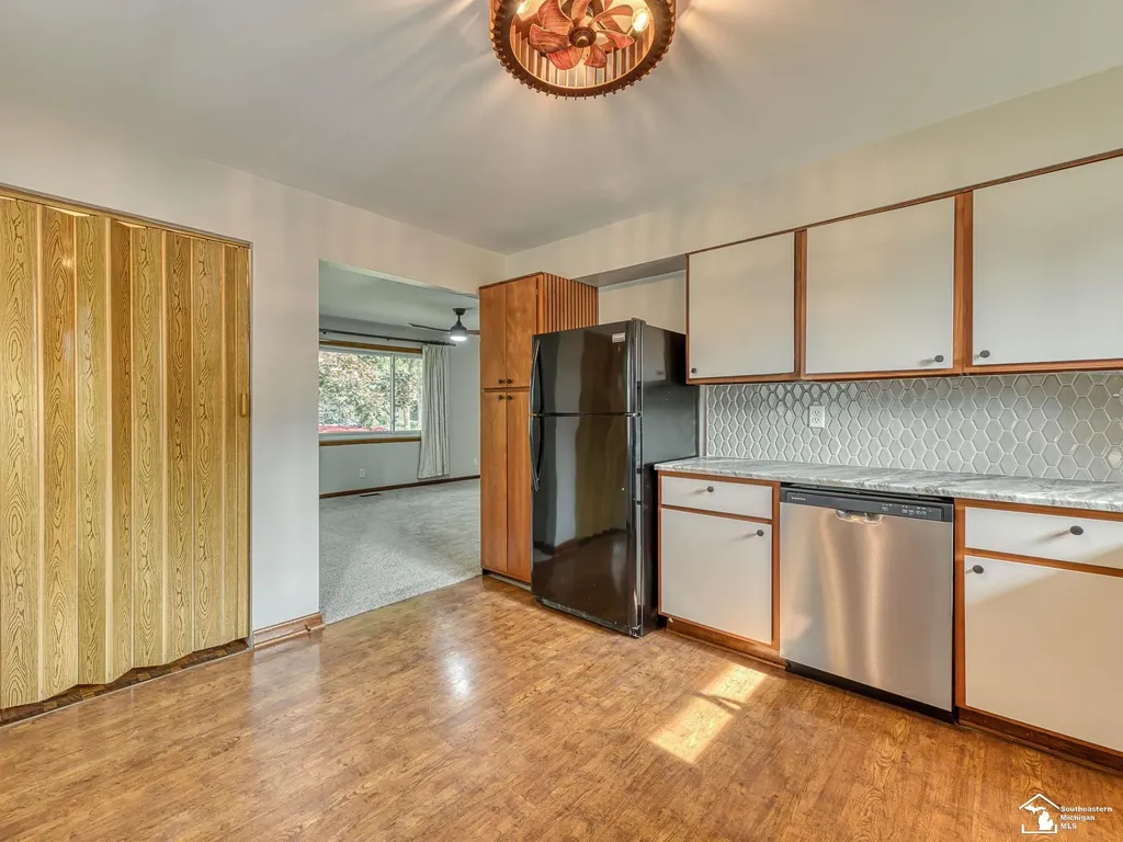 240 Ypsilanti Street Dundee Village MI 48131