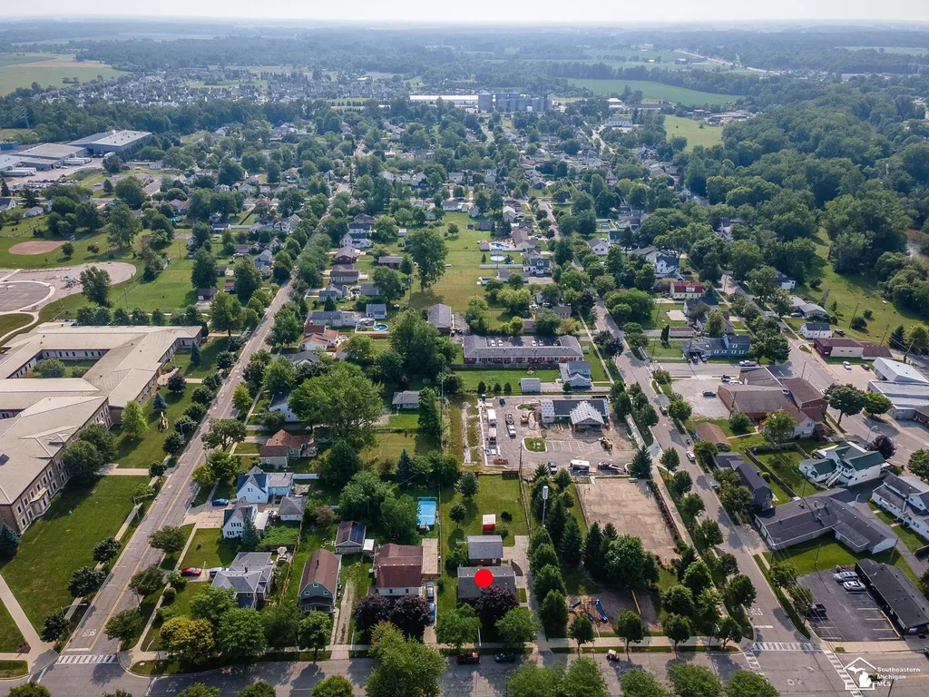 240 Ypsilanti Street Dundee Village MI 48131