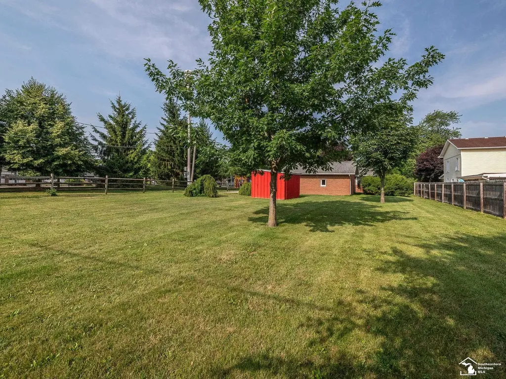 240 Ypsilanti Street Dundee Village MI 48131