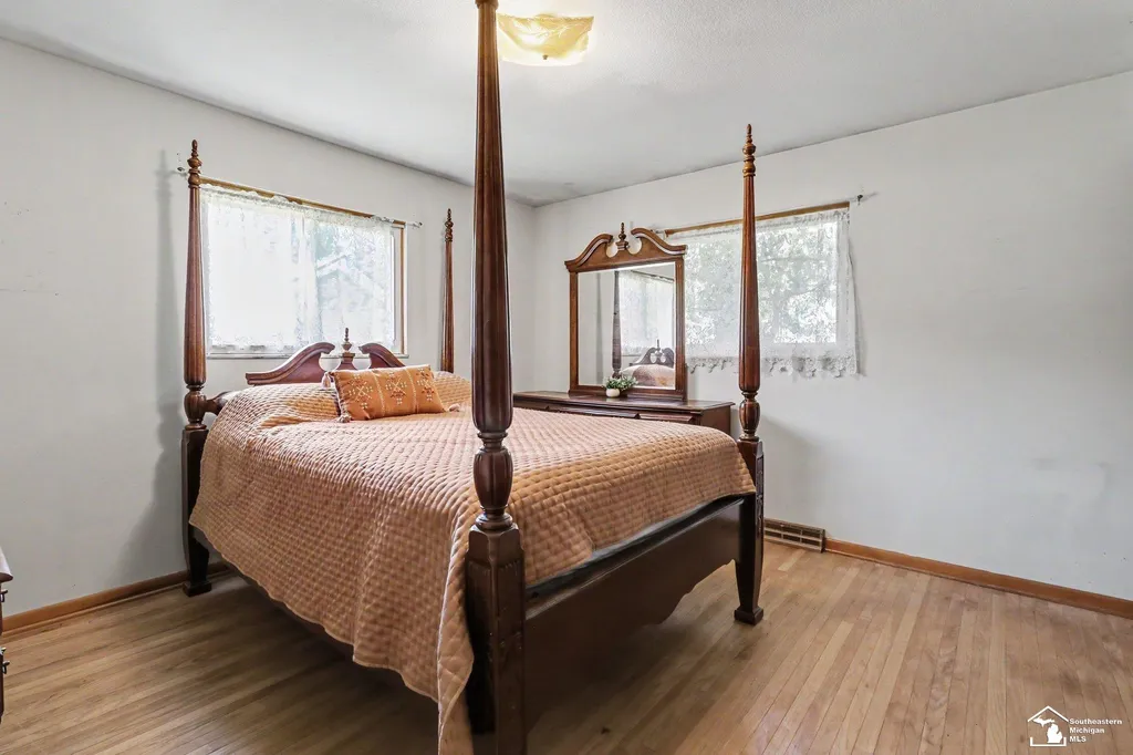 7441 Indian Road Bedford Township MI 48182