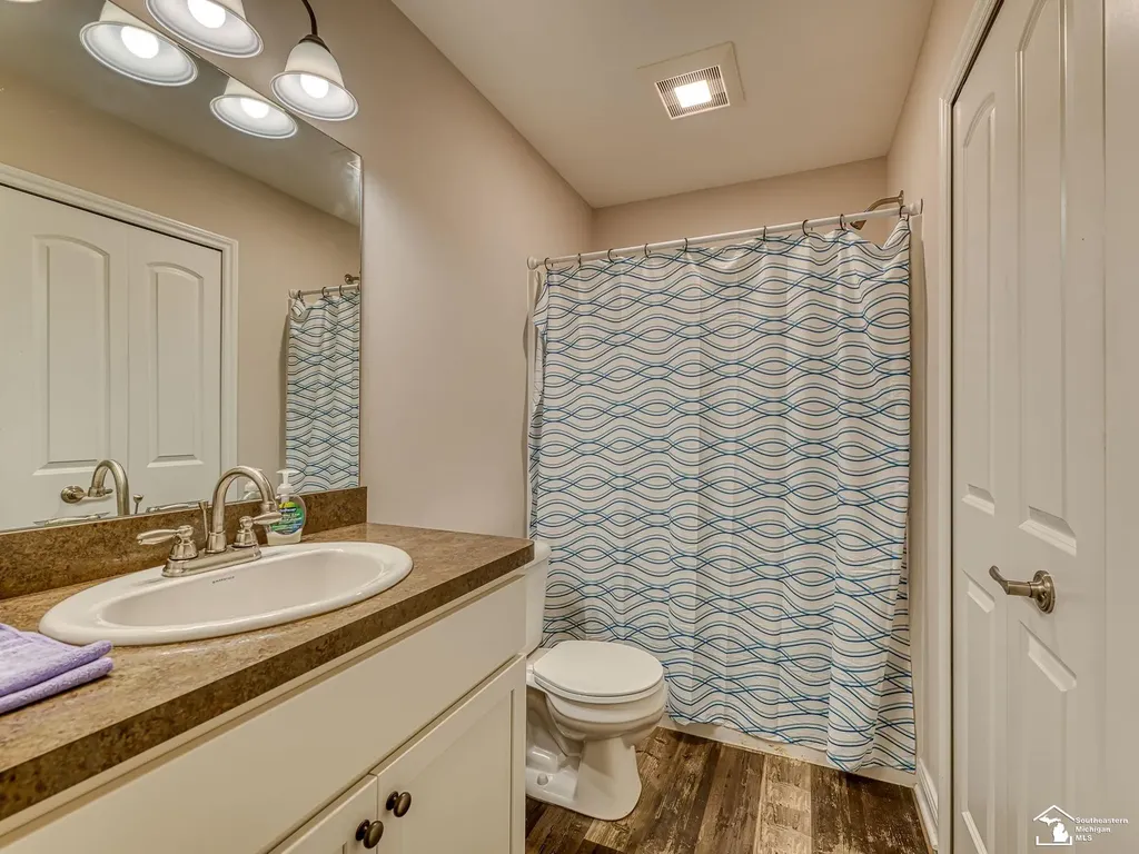 5102 Volterra Drive Monroe Charter Township MI 48161