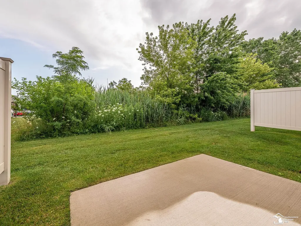 5102 Volterra Drive Monroe Charter Township MI 48161