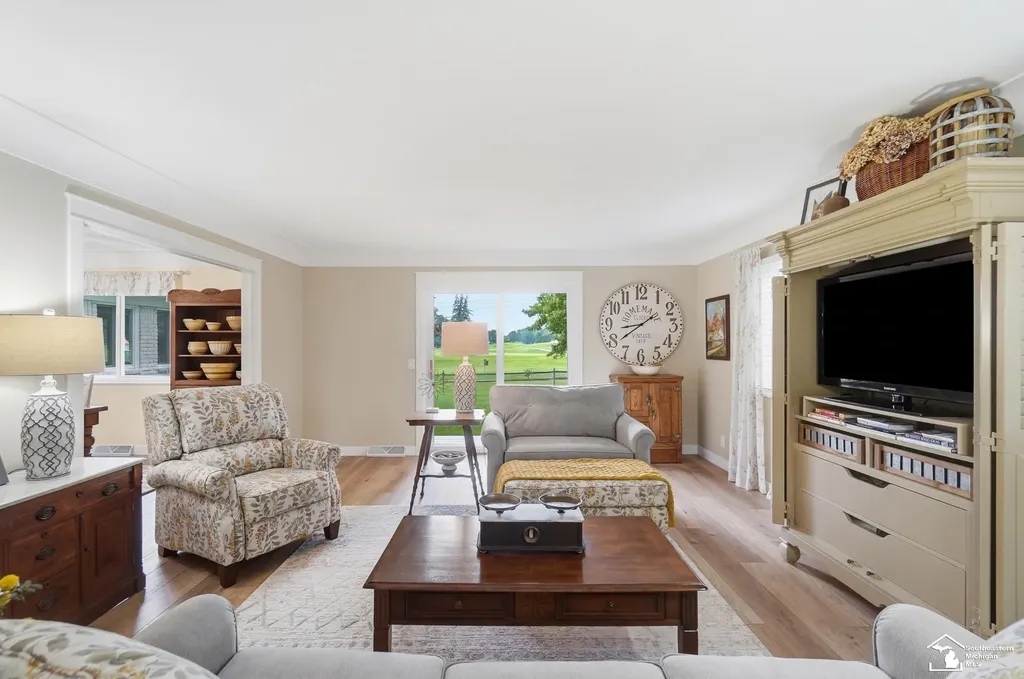 1194 Valetta Drive Bedford Township MI 48182
