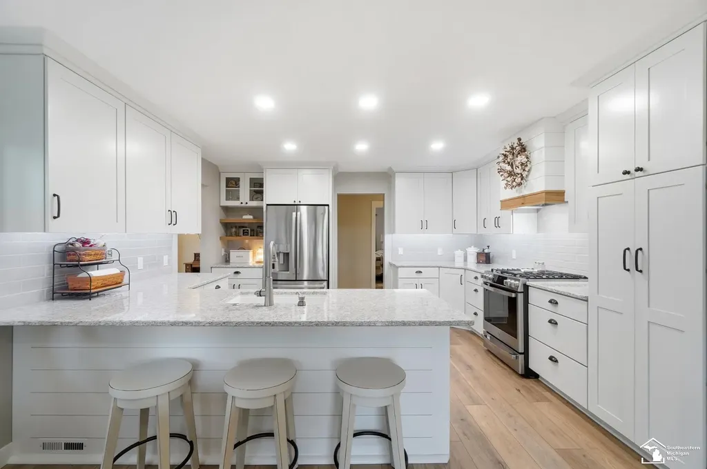 1194 Valetta Drive Bedford Township MI 48182