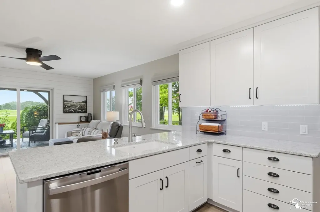 1194 Valetta Drive Bedford Township MI 48182