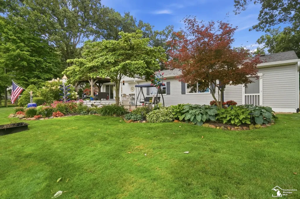 1194 Valetta Drive Bedford Township MI 48182