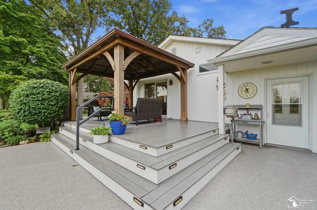1194 Valetta Drive Bedford Township MI 48182